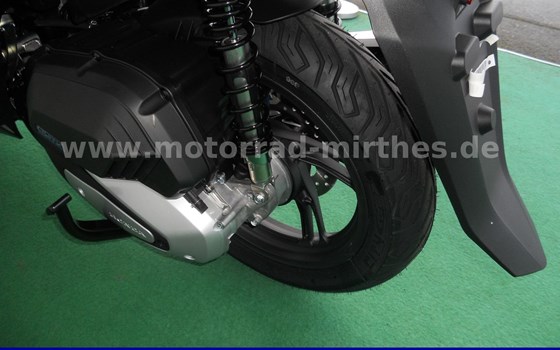 Gebrauchtmotorrad Honda SH125 - Bild 10