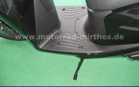 Gebrauchtmotorrad Honda SH125 - Bild 12