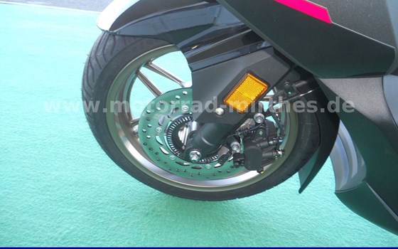 Neufahrzeug Honda Forza 125 - Bild 13