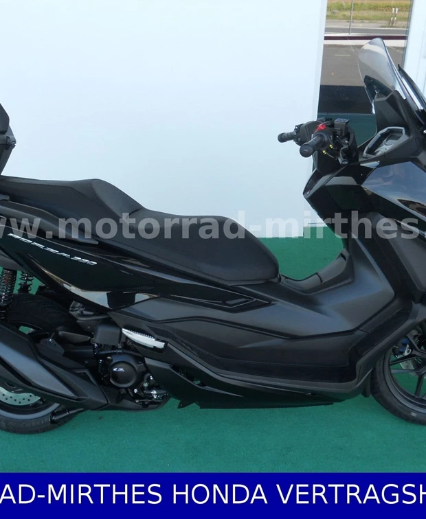 Honda Forza 350