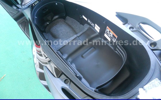 Neufahrzeug Honda Forza 350 - Bild 16