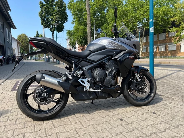 Gebrauchtfahrzeug Gebrauchtfahrzeug