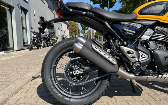 Neufahrzeug Triumph Scrambler 400 XC - Bild 10