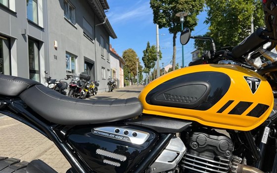 Neufahrzeug Triumph Scrambler 400 XC - Bild 11