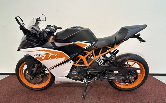 Gebrauchtmotorrad KTM RC 125 - Bild 5
