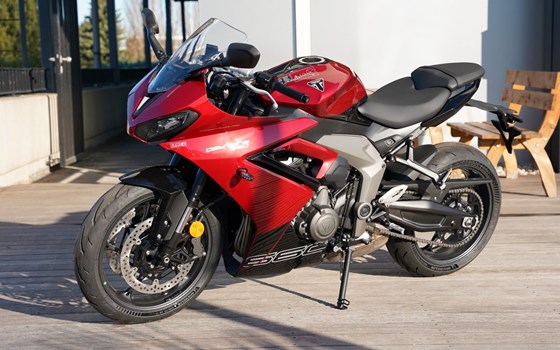 Gebrauchtmotorrad Triumph Daytona 660 - Bild 3