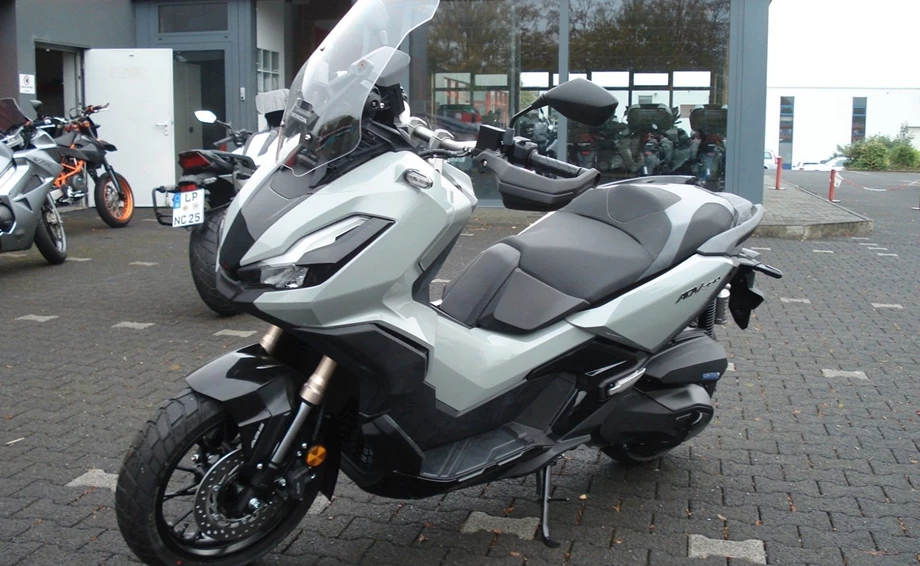 Offer Honda ADV350 Bild 2: Offer Honda ADV350