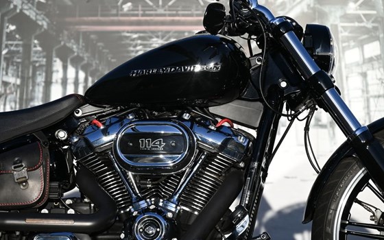 Gebrauchtmotorrad Harley-Davidson Softail Breakout 114 FXBRS - Bild 2