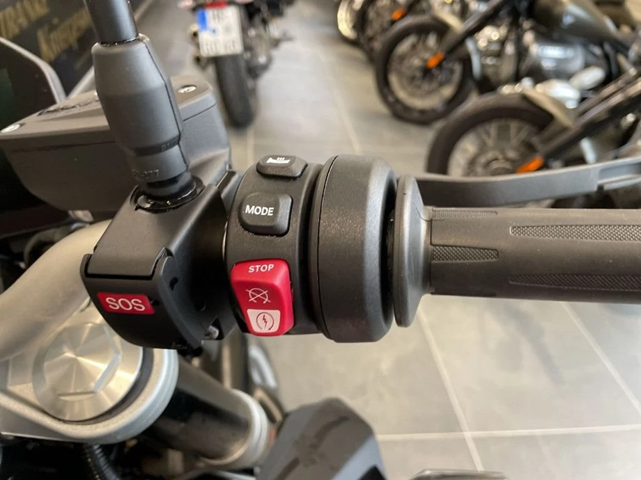 Angebot BMW F 900 R Bild 12: Angebot BMW F 900 R