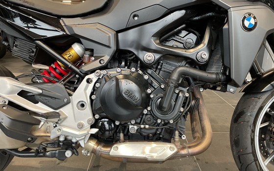 Gebrauchtmotorrad BMW F 900 R - Bild 8