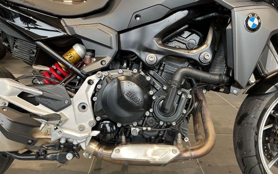 Gebrauchtmotorrad BMW F 900 R - Bild 9