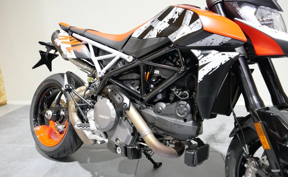 Angebot Ducati Hypermotard 950 RVE Bild 4: Angebot Ducati Hypermotard 950 RVE