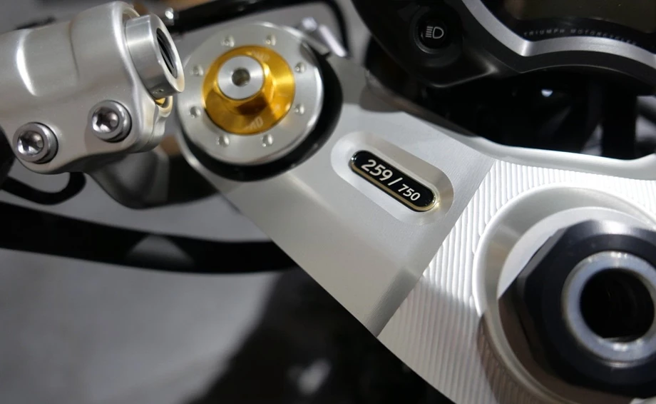 Angebot Triumph Bonneville Bobber TFC Bild 8: Angebot Triumph Bonneville Bobber TFC