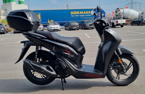 Neumotorrad Honda SH150i