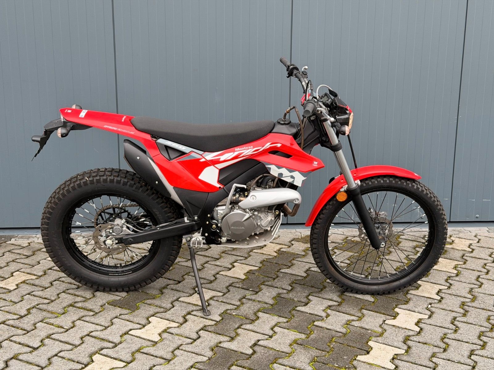 Honda Montesa COTA 4RT 260