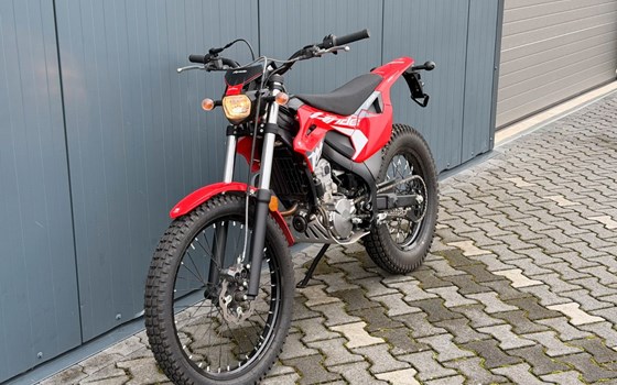 Gebrauchtmotorrad Honda Montesa COTA 4RT 260 - Bild 7