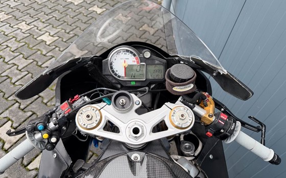 Gebrauchtmotorrad BMW S 1000 RR - Bild 8