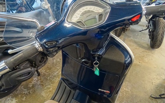 Gebrauchtmotorrad Piaggio MP3 300 ie Sport - Bild 5