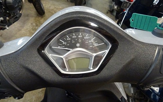 Gebrauchtmotorrad Piaggio Liberty 125 S - Bild 4