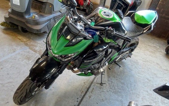 Gebrauchtmotorrad Kawasaki Z 800 - Bild 1