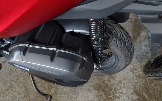 Gebrauchtmotorrad Honda Forza 125 - Bild 6