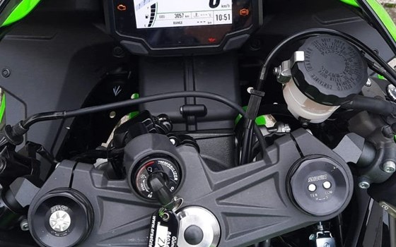 Gebrauchtmotorrad Kawasaki Ninja ZX-6R - Bild 9