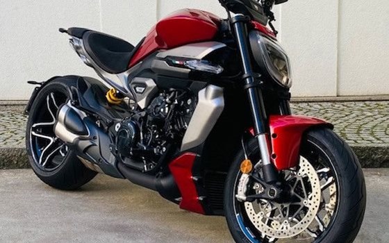 Gebrauchtmotorrad Ducati XDiavel V4 - Bild 2