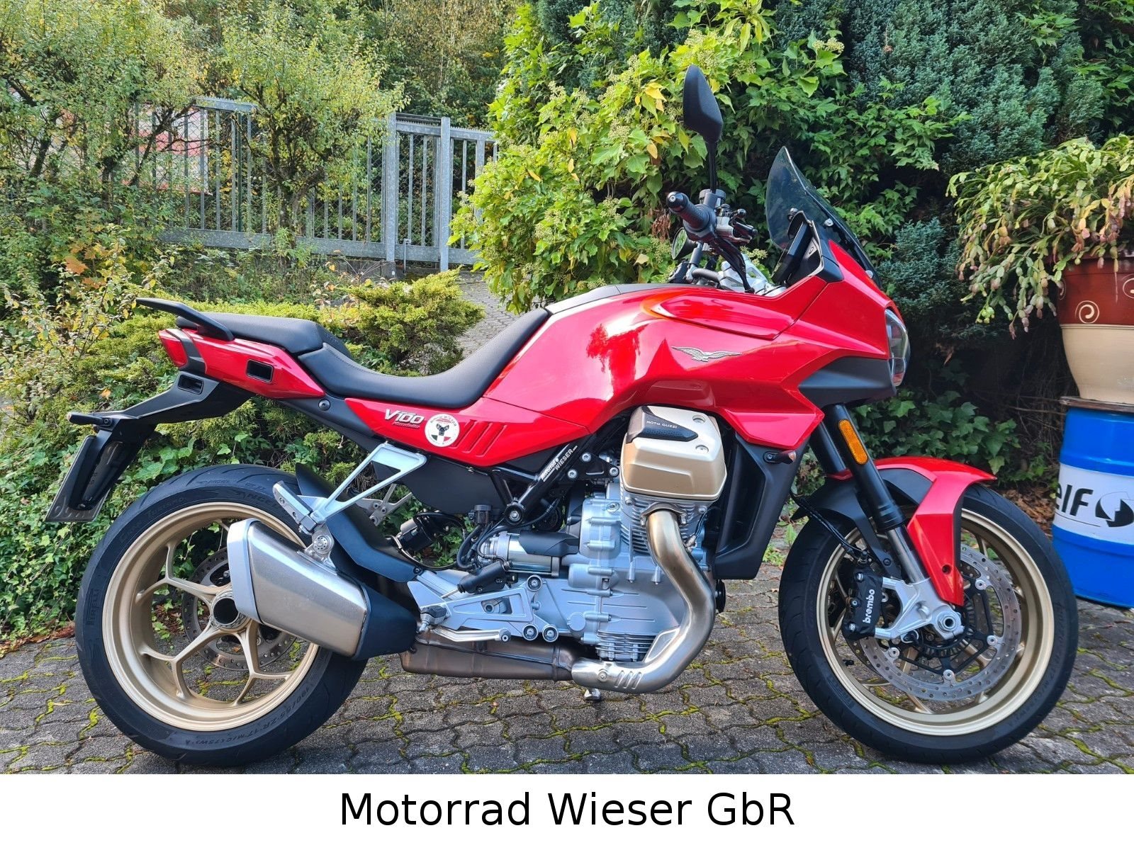 Moto Guzzi V100 Mandello 