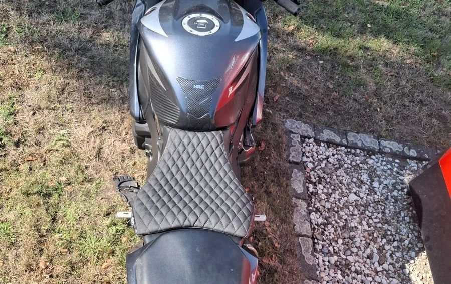 Offer Honda CBR1000RR Fireblade Bild 14: Offer Honda CBR1000RR Fireblade