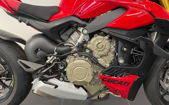 Gebrauchtmotorrad Ducati Streetfighter V4 S - Bild 7