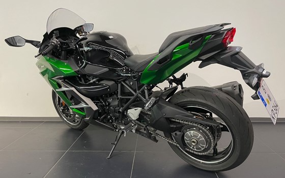 Gebrauchtmotorrad Kawasaki Ninja H2 SX SE - Bild 4