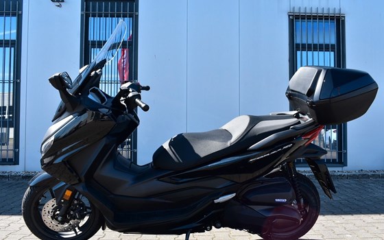 Neufahrzeug Honda Forza 350 - Bild 1