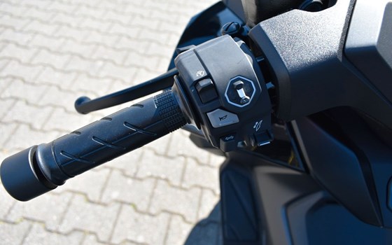 Neufahrzeug Honda Forza 350 - Bild 7