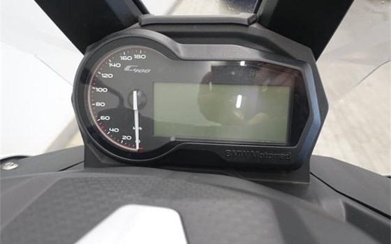 Gebrauchtmotorrad BMW C 400 X - Bild 3