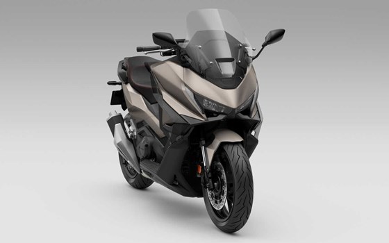 Neufahrzeug Honda Forza 750 - Bild 5