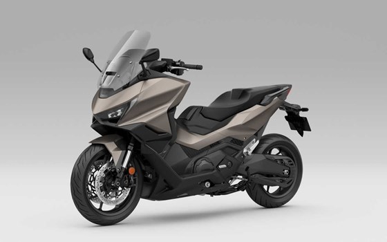 Neufahrzeug Honda Forza 750 - Bild 9