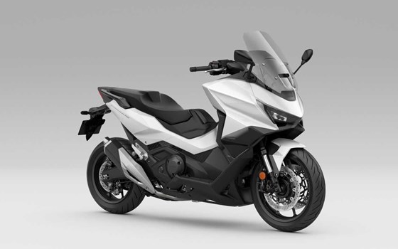 Neufahrzeug Honda Forza 750 - Bild 5