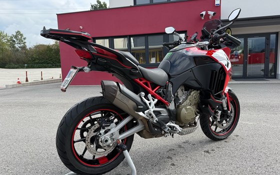 Gebrauchtmotorrad Ducati Multistrada V4 S - Bild 9 Gebrauchtmotorrad Ducati Multistrada V4 S - Bild 9