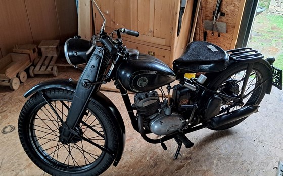 Gebrauchtmotorrad Puch 125 T - Bild 2 Gebrauchtmotorrad Puch 125 T - Bild 2