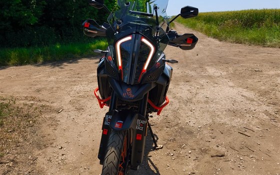 Gebrauchtmotorrad KTM 1290 Super Adventure R - Bild 3 Gebrauchtmotorrad KTM 1290 Super Adventure R - Bild 3