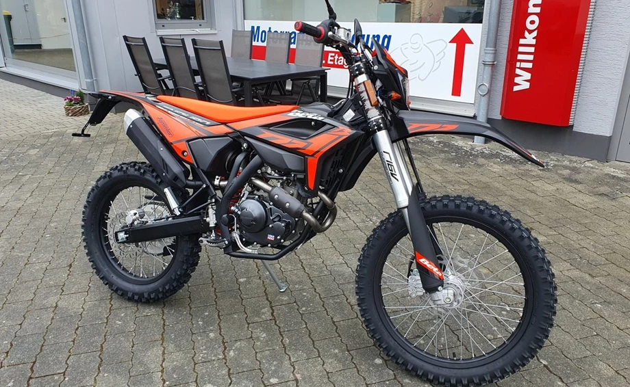 Angebot Beta RR 125 4T LC Enduro Bild 2: Angebot Beta RR 125 4T LC Enduro