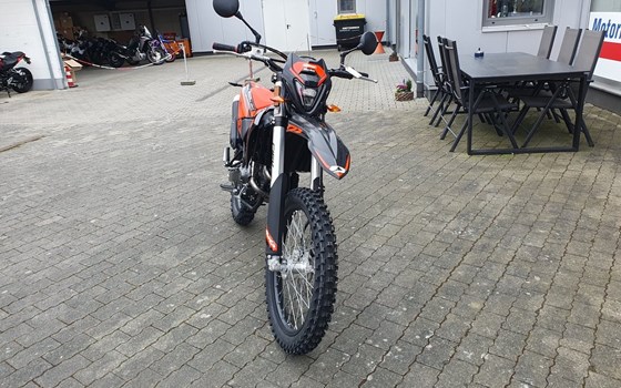 Neufahrzeug Beta RR 125 4T LC Enduro - Bild 4