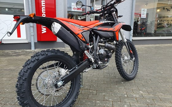 Neufahrzeug Beta RR 125 4T LC Enduro - Bild 9
