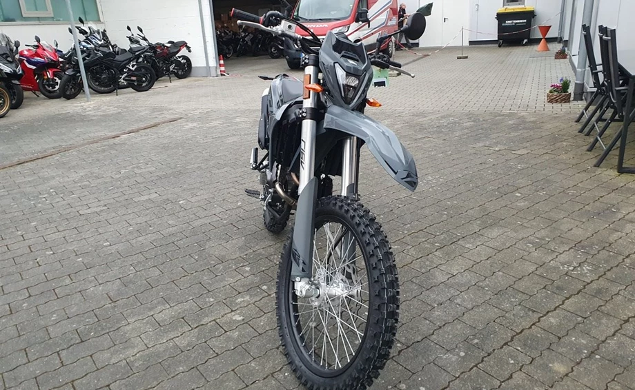 Angebot Beta RR 125 4T Bild 4: Angebot Beta RR 125 4T