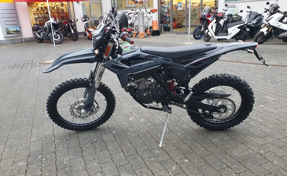 Angebot Beta RR 125 4T Bild 7: Angebot Beta RR 125 4T