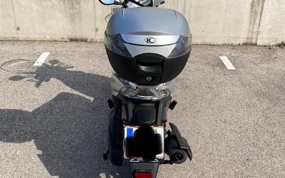 Gebrauchtmotorrad Kymco New People S 125i ABS - Bild 4 Gebrauchtmotorrad Kymco New People S 125i ABS - Bild 4