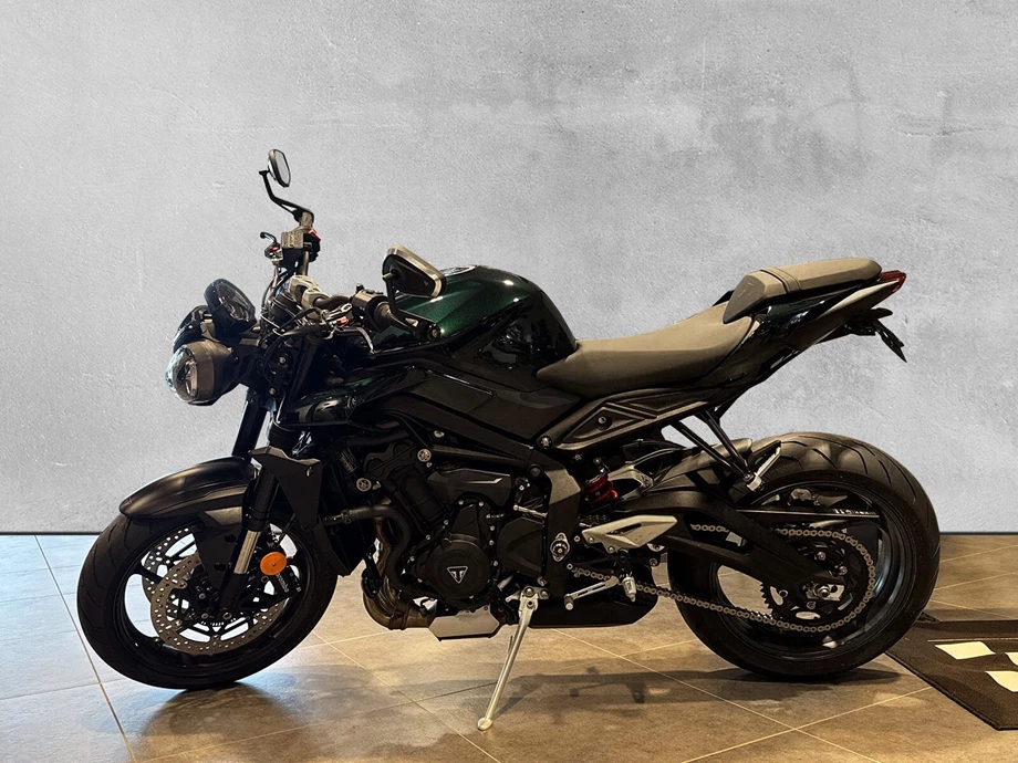 Angebot Triumph Street Triple 765 R Bild 2: Angebot Triumph Street Triple 765 R