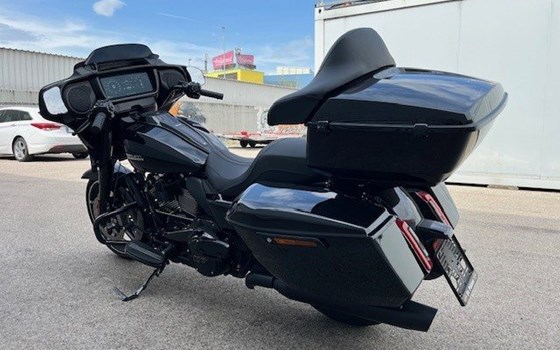 Gebrauchtmotorrad Harley-Davidson Street Glide FLHX - Bild 8 Gebrauchtmotorrad Harley-Davidson Street Glide FLHX - Bild 8