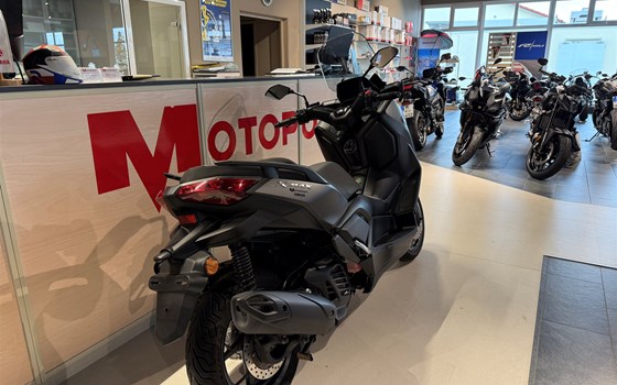 Gebrauchtmotorrad Yamaha XMAX 125 - Bild 6