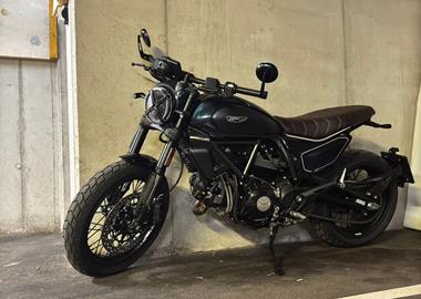 Gebrauchte Gebrauchte